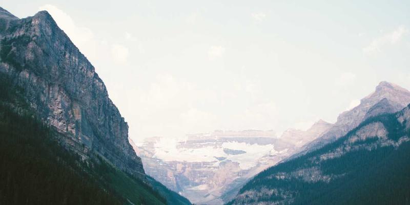 Local Golf的绿色革命：如何在球场设计中平衡生态可持续性与挑战性